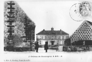 Carte postale du château de Gouzangrez
